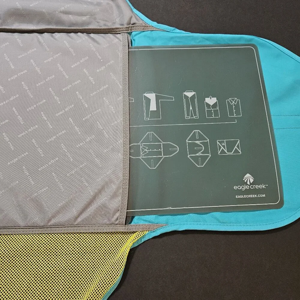 Eagle Creek Pack-It Garment Folder with Folding Board
